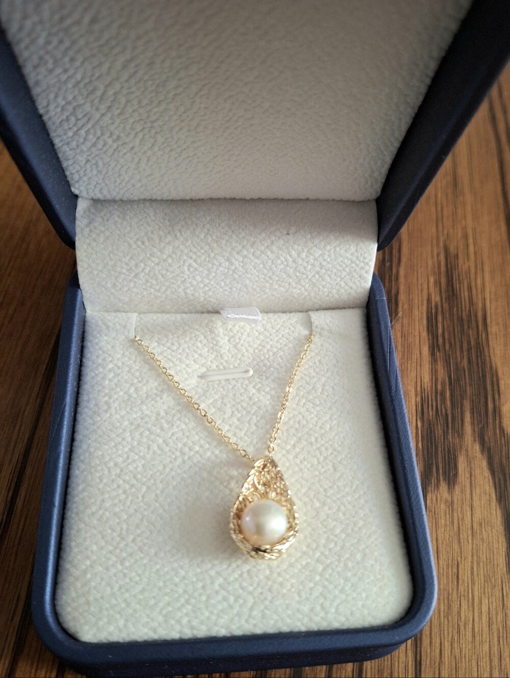 Pearl Necklace Goldtone Hardware 16"-18" Long